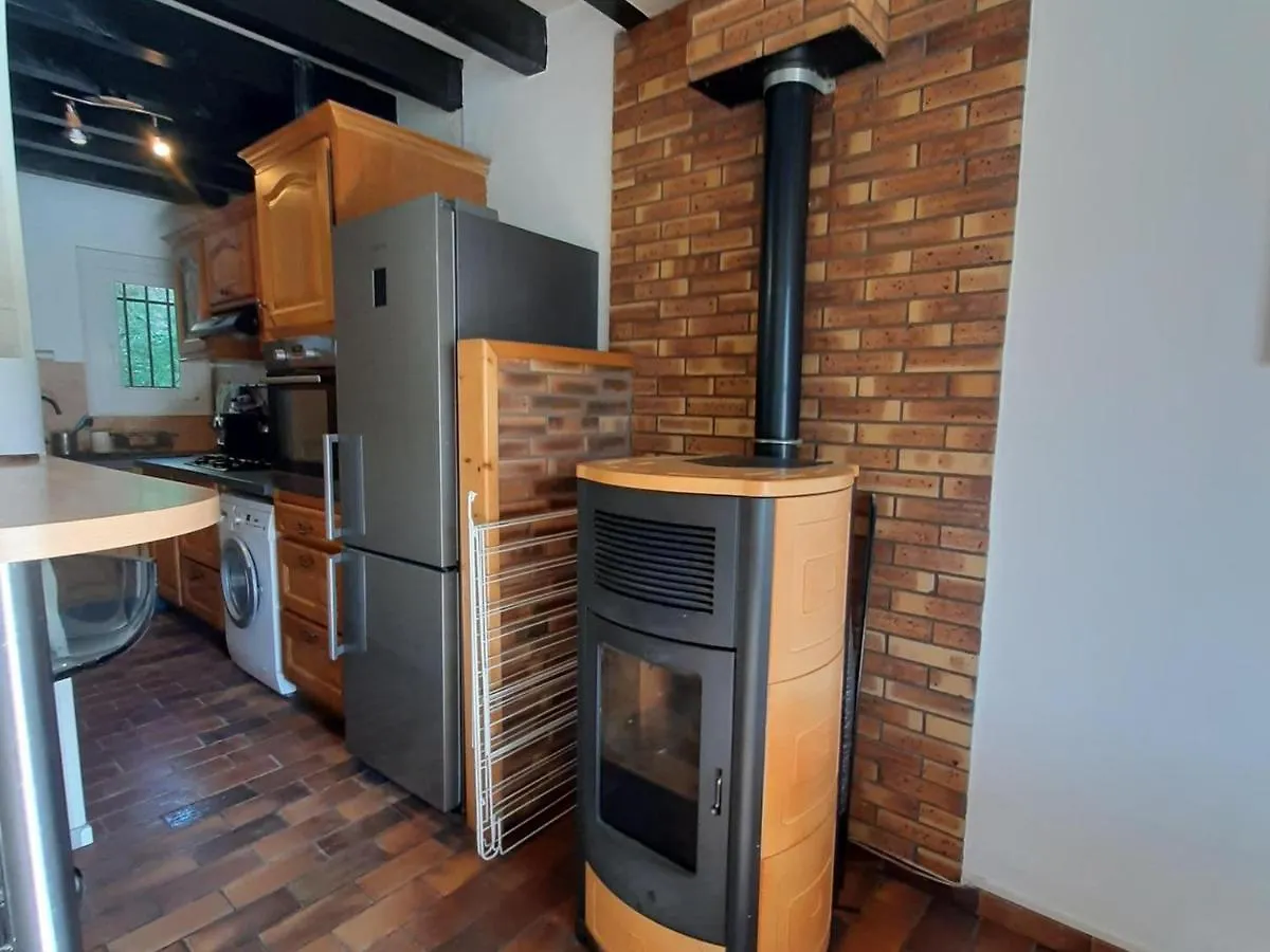 Apartment Grand Appartement Avec Poele, 2 Chambres Et Dortoir Pres Du Village - Fr-1-515-147 Villard-de-Lans